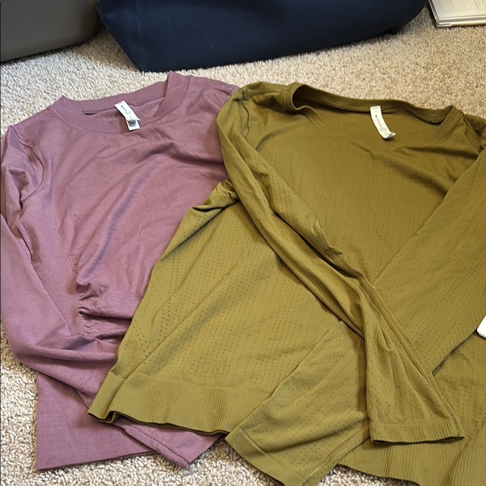 Athleta Stylish Women's Long Sleeve Tops - Olive Green and Mauve